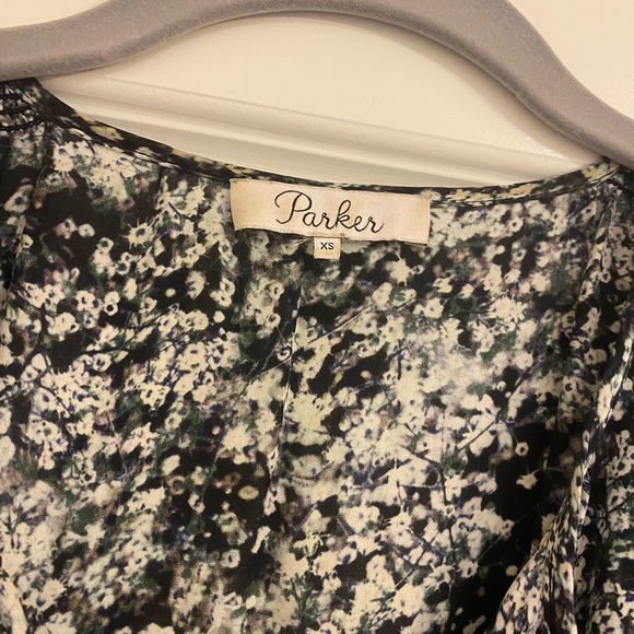 Parker Casual Dress with elastic waist - Picture 2 of 4